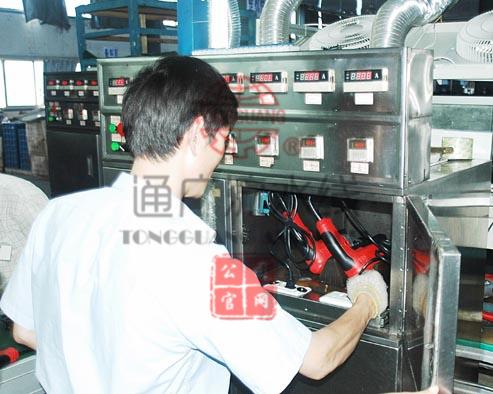 電動(dong)工(gong)具檢(jian)測(ce)流(liu)水線
