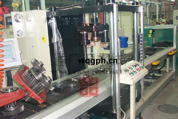 汽(qi)車變速器(qi)流(liu)水線